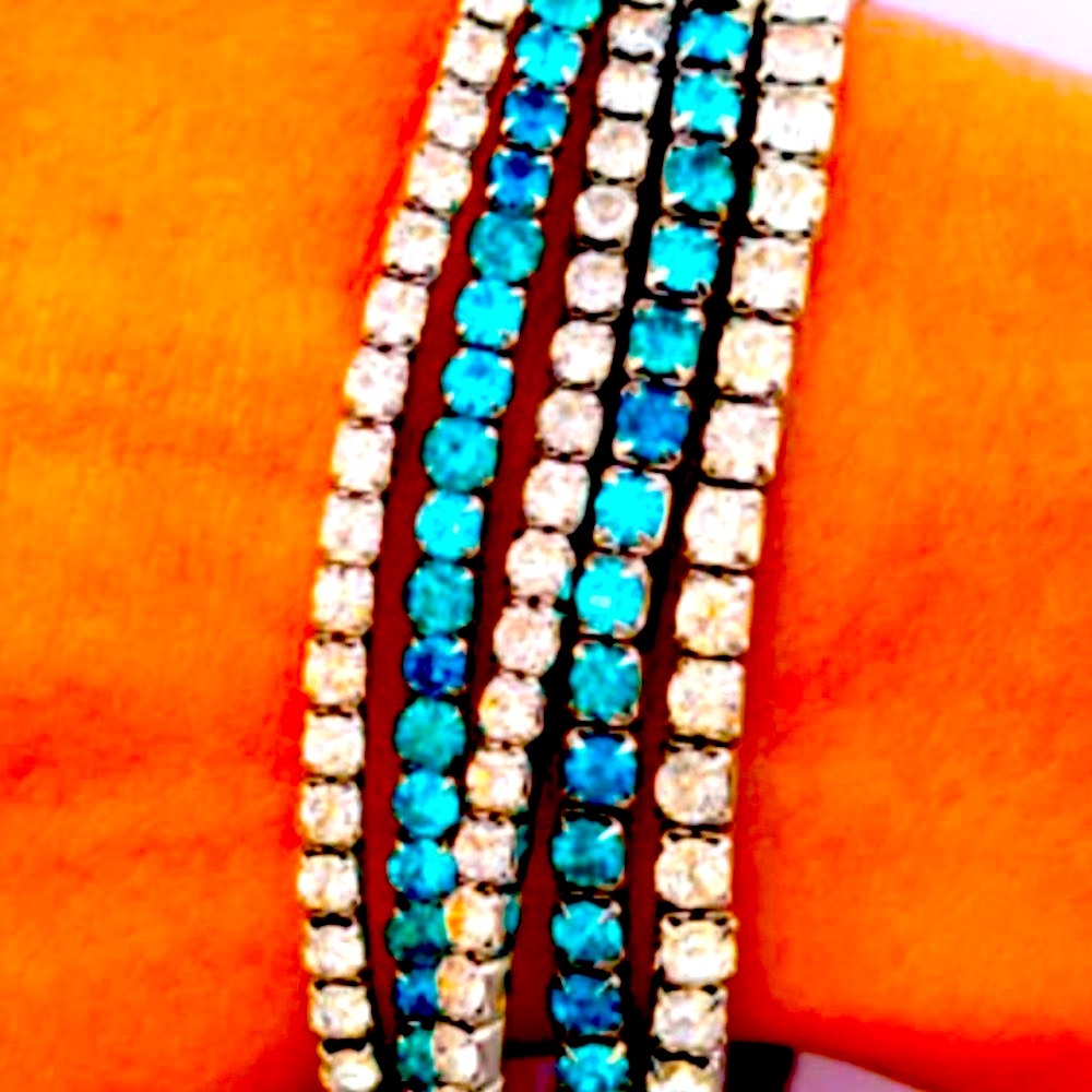 🔵💎🔵 FASHION FIX “FIERCELY 5TH AVENUE” ~ PAPARAZZI❗️4 PIECE SET❗️🔵💎🔵 - Picture 9 of 10